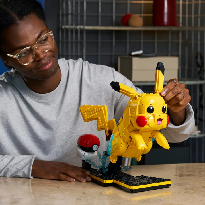 Lego pokémon 72152 pikachu e poké ball
