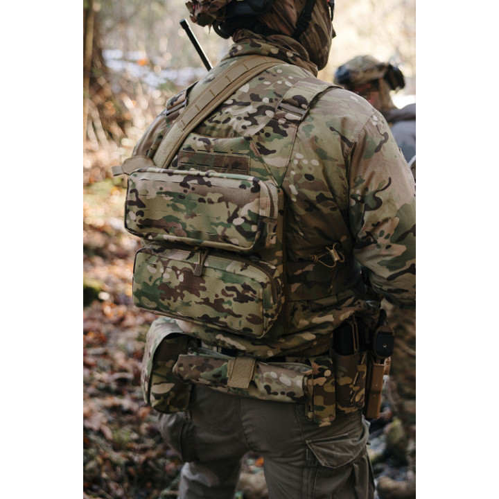 Laser-Cut “Buckle Up" Recon Plate Carrier with AR15/AK Magazine Pouch