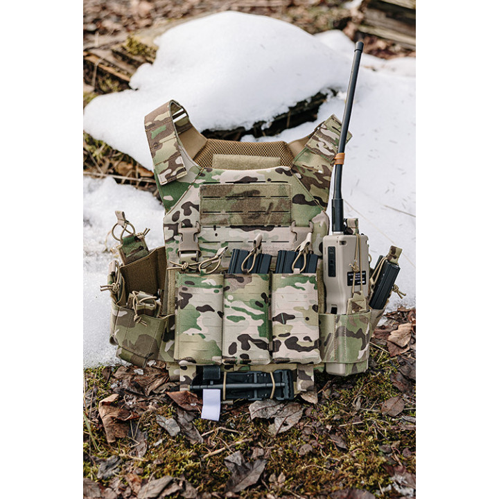 Laser-Cut “Buckle Up" Recon Plate Carrier with AR15/AK Magazine Pouch